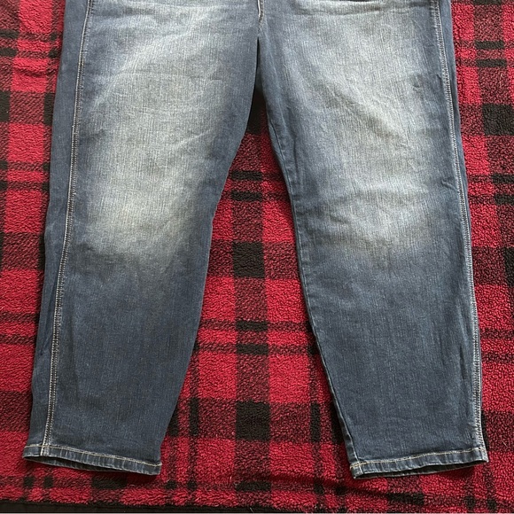 Torrid Vintage Stretch Denim Overalls - 24 - Picture 5 of 11